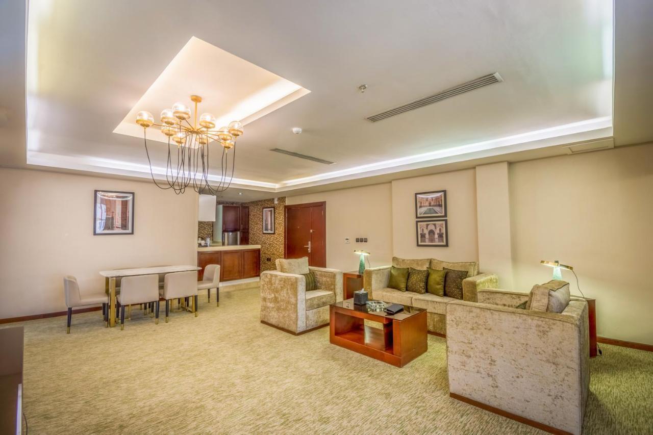 Grand Plaza Hotel - Dhabab Riad Exterior foto