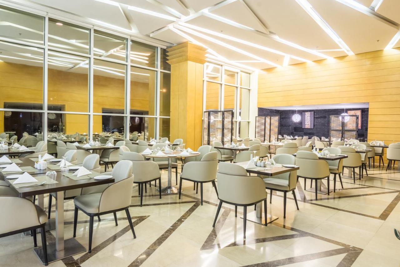 Grand Plaza Hotel - Dhabab Riad Exterior foto
