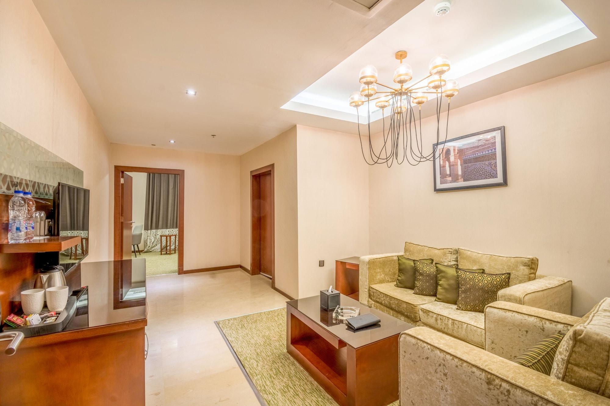 Grand Plaza Hotel - Dhabab Riad Exterior foto